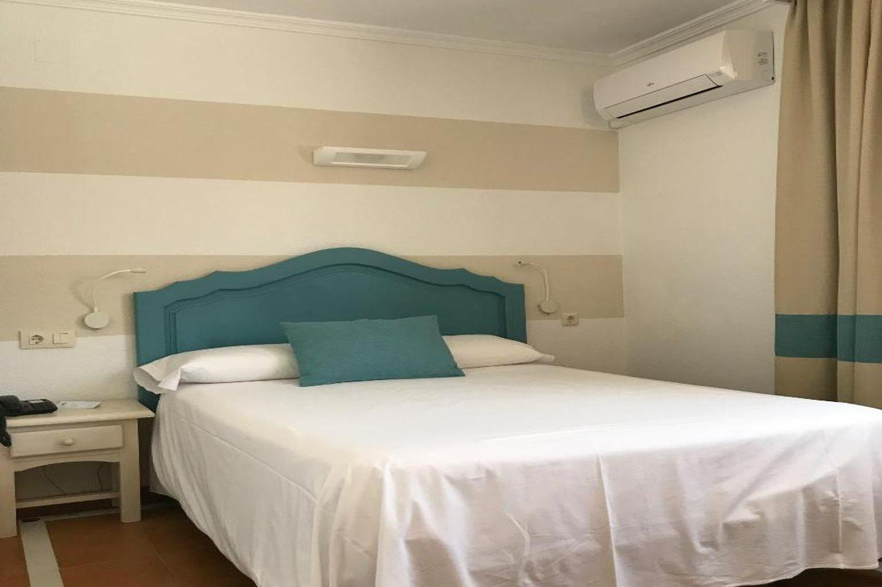 Hotel Marlin Antilla Playa Лепе Экстерьер фото